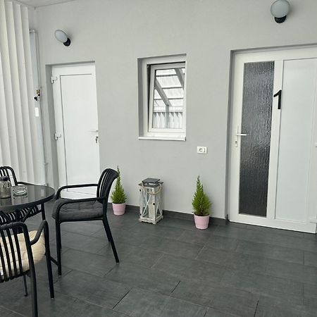 Aparthouse 1 Lugoj Luaran gambar